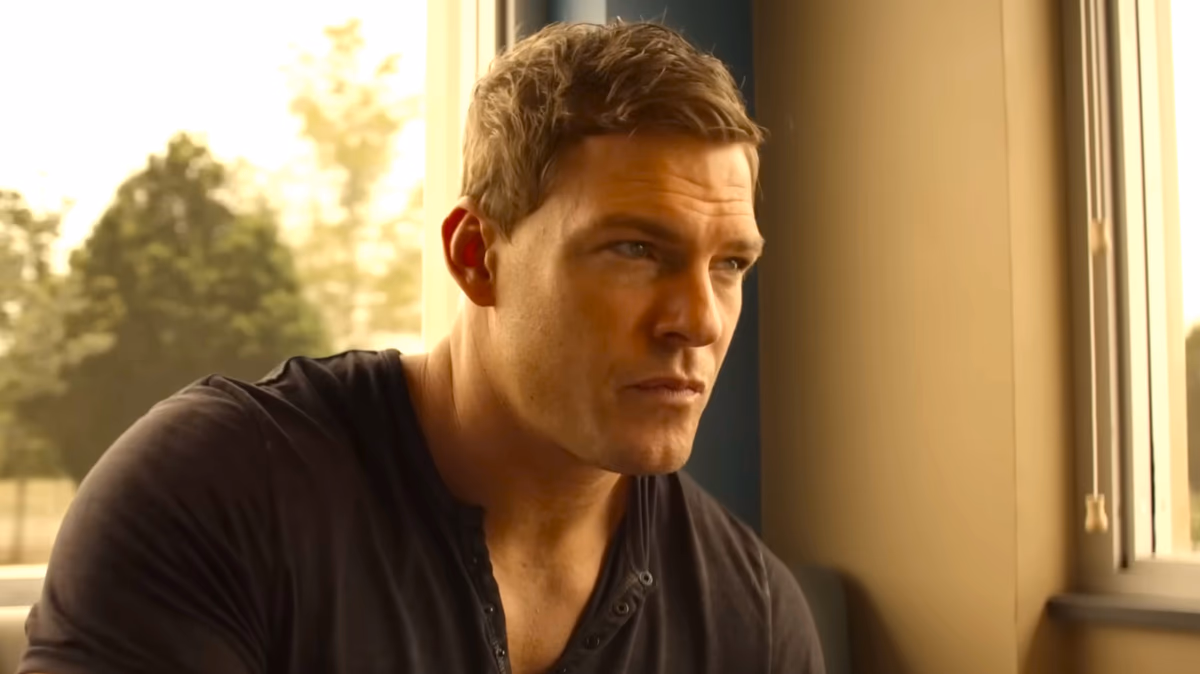 Lee Child Reveals The Secret Reason Jack Reacher Owns Nothing
