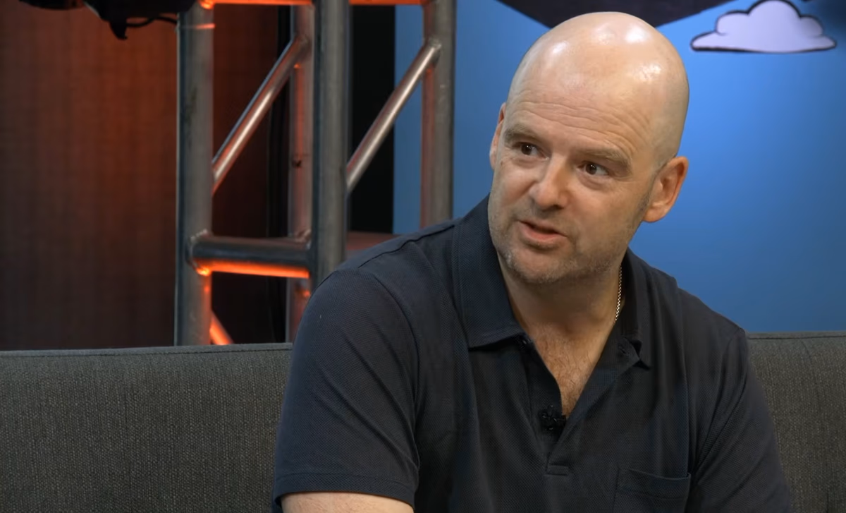 Dan Houser: If You Want Game Discs, Companies Should Sell Them