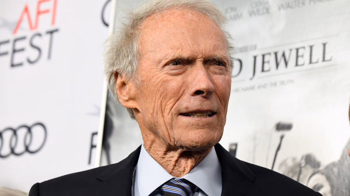 Clint Eastwood Reveals His Rebel Soul: 'I Go the Opposite Direction'