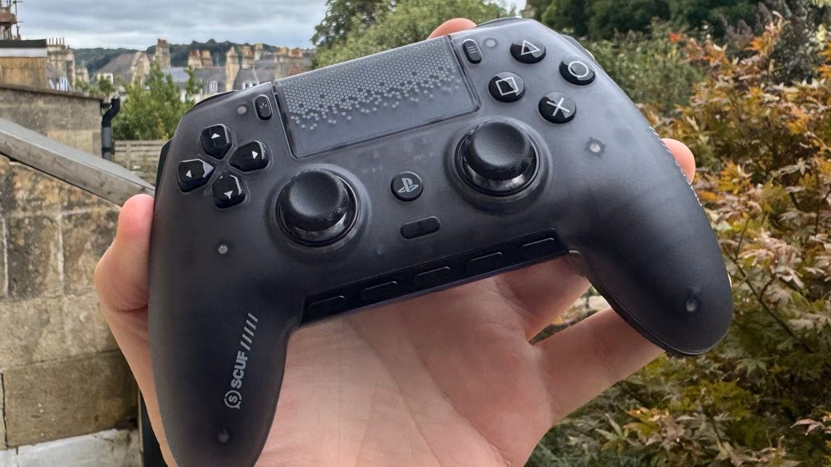 Scuf Omega Review: A Premium PS5 Controller for PC Gamers?