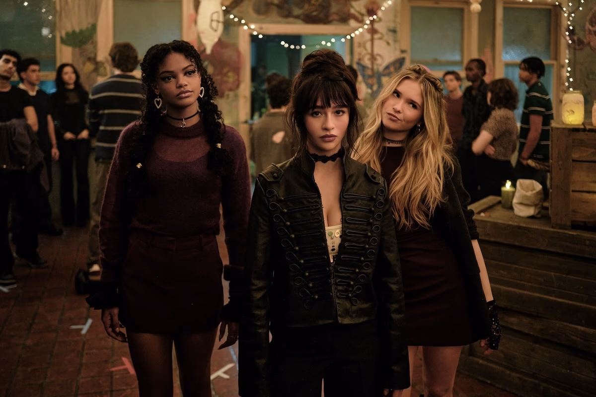 Coven Academy's Malina Weissman on Briar's Love Triangle Dilemma